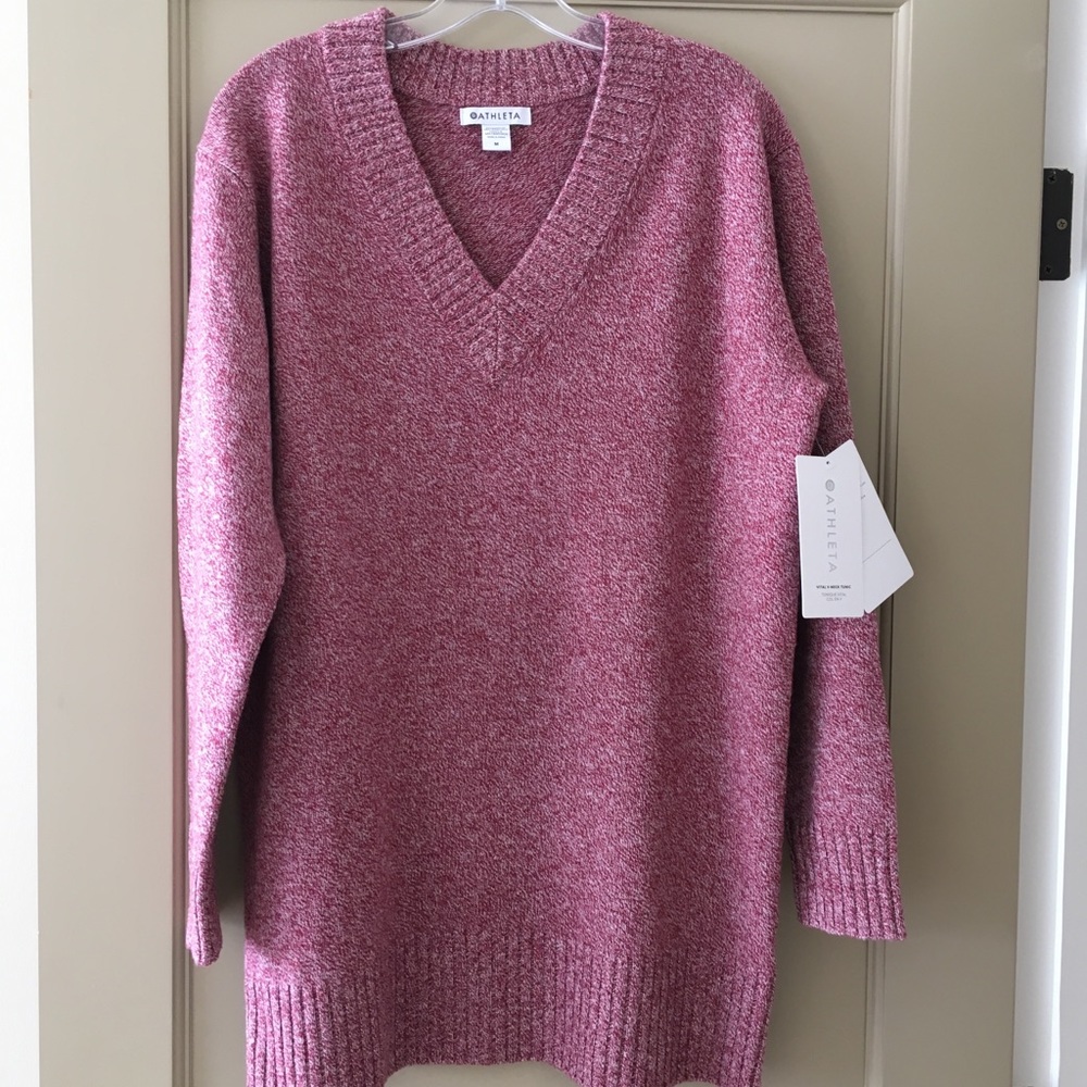 Athleta sweater